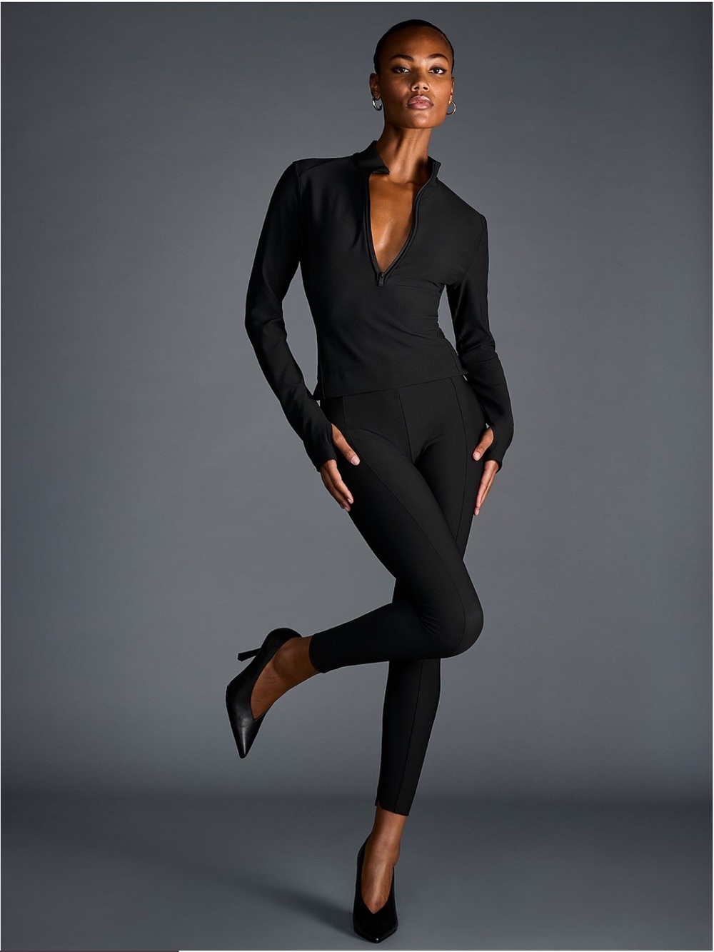 NWOT Victoria’s Secret VSX  LUXRib Legging black size S 25 inch